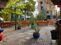 2023.abensberg.hundertwasser.18-10.DSCN2544