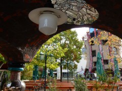 2023.abensberg.hundertwasser.18-10.DSCN2546