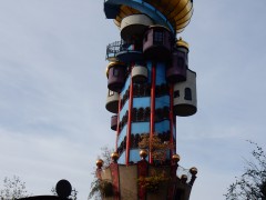 2023.abensberg.hundertwasser.18-10.DSCN2561