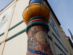 2023.abensberg.hundertwasser.18-10.DSCN2564